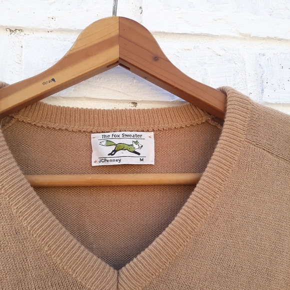 Vintage The Fox Sweater JC Penney Tan M - Picture 3 of 6